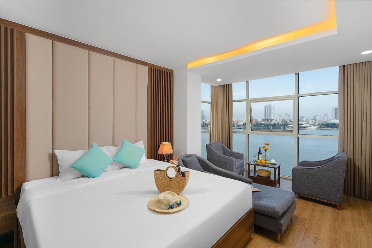 Pariat River Front Hotel Da Nang Buitenkant foto